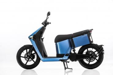 WoW 775 electric scooter 85 km/h